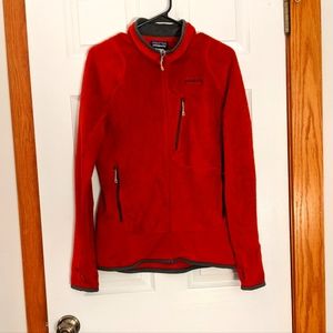 Patagonia Men's R2 Fleece